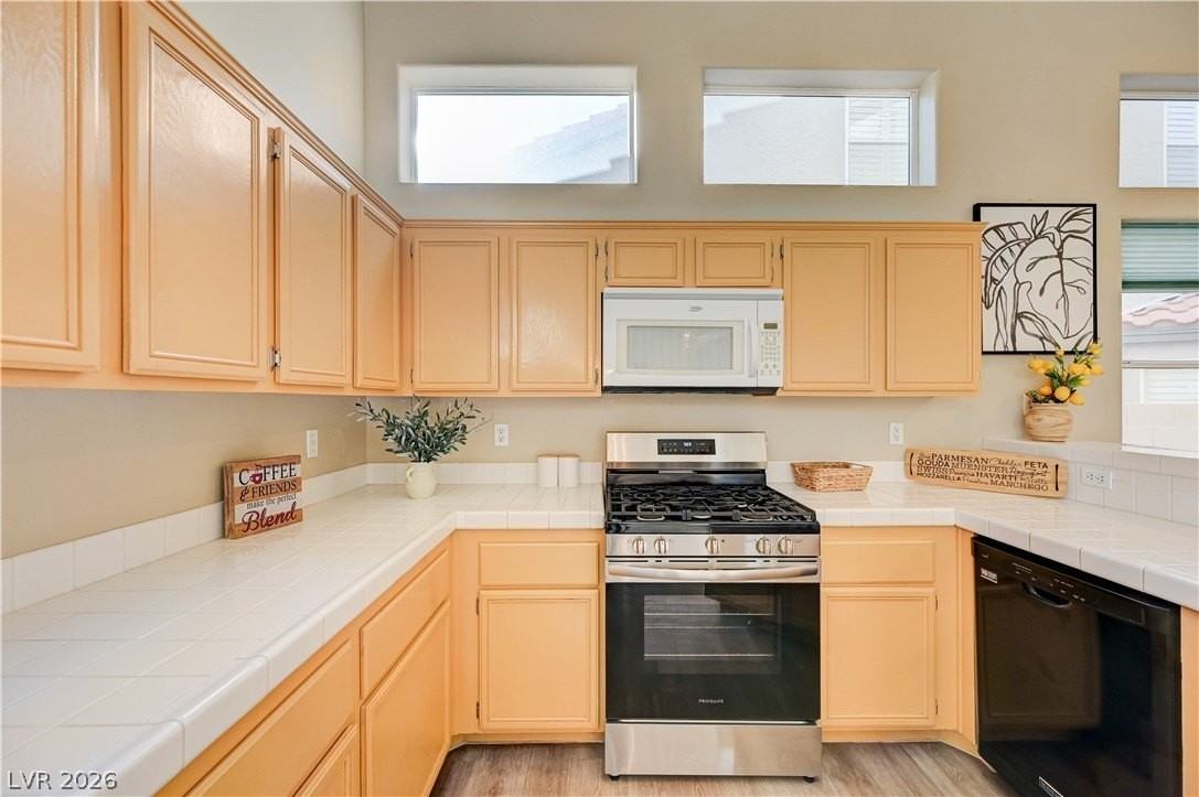 2232 Ramsgate Dr #0 - Photo 6 of 19