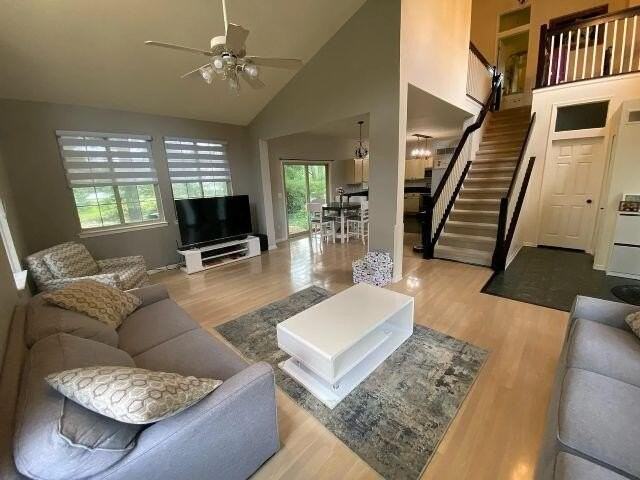 5628 Versailles Ave - Photo 3 of 28