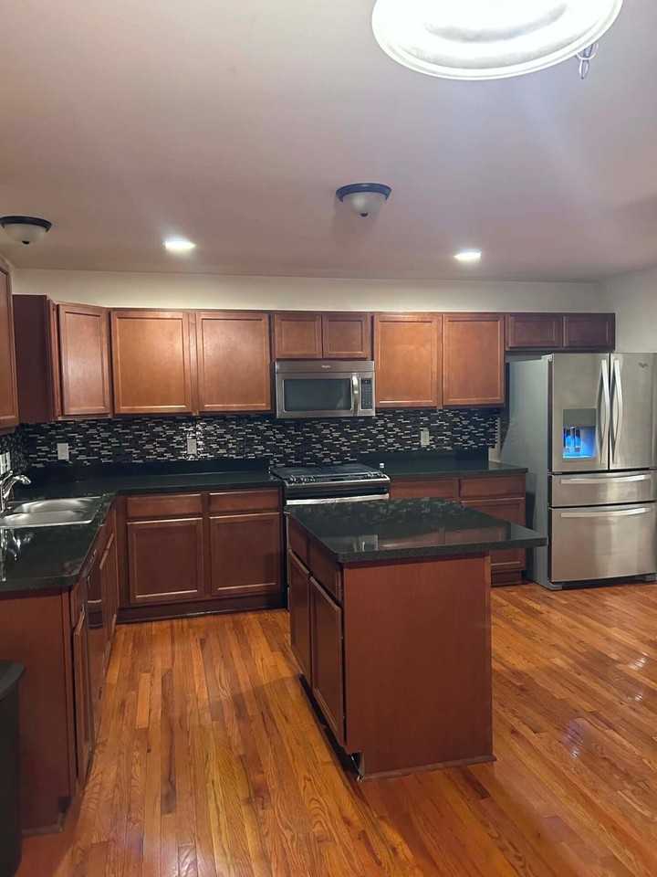 1841 Wexford Cir - Photo 6 of 17