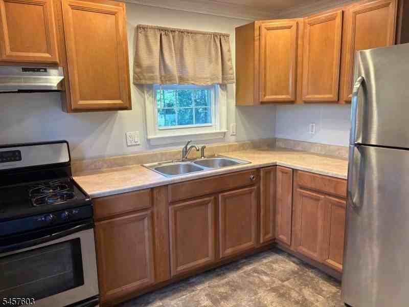 937 South Ave W #1 - Photo 5 of 12