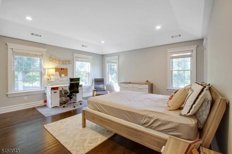 51 Mountain Ave - Photo 3 of 29