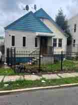 35 Chestnut Ave - Photo 1 of 1