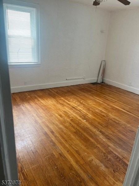 35 Chestnut Ave - Photo 3 of 5