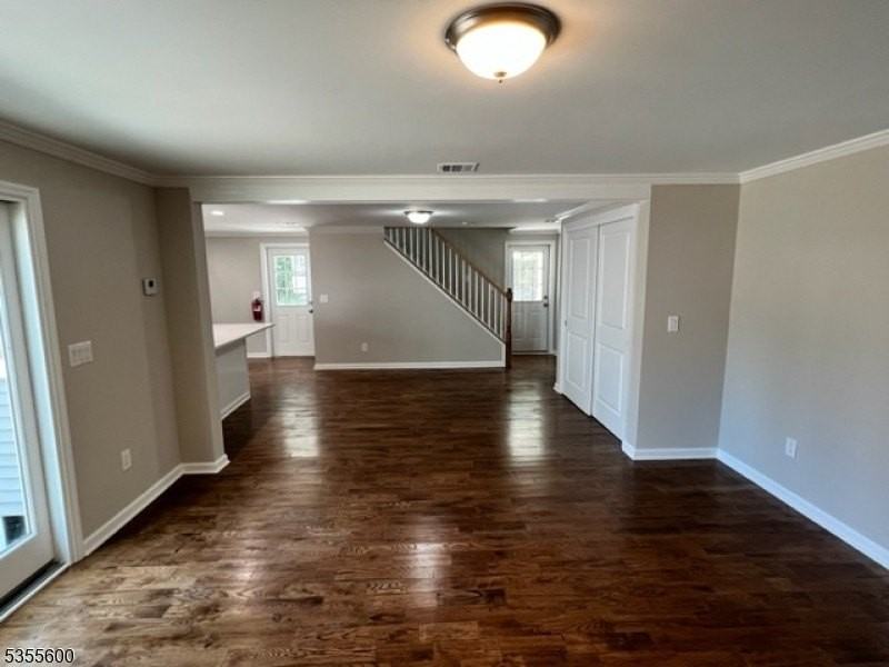 30 Gregory Ave - Photo 6 of 16