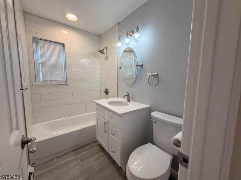 291 Garibaldi Ave #13 - Photo 7 of 11