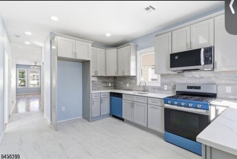 280 Conklin Ave #2 - Photo 6 of 7