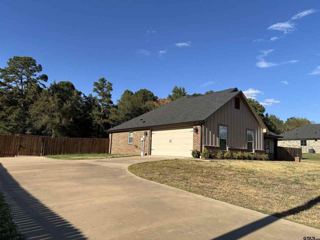10992 County Road 152 W - Photo 3 of 27