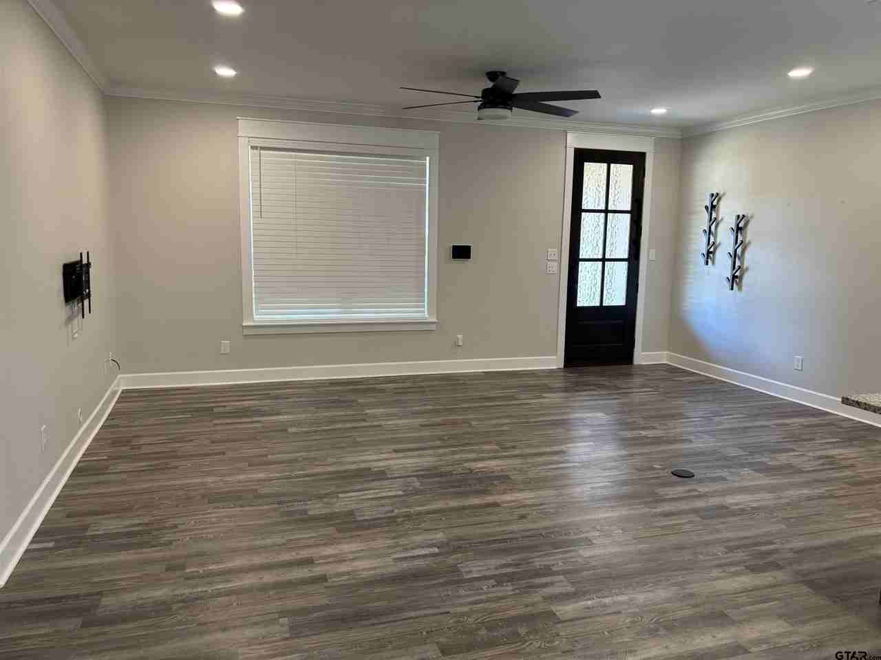 10992 County Road 152 W - Photo 4 of 27