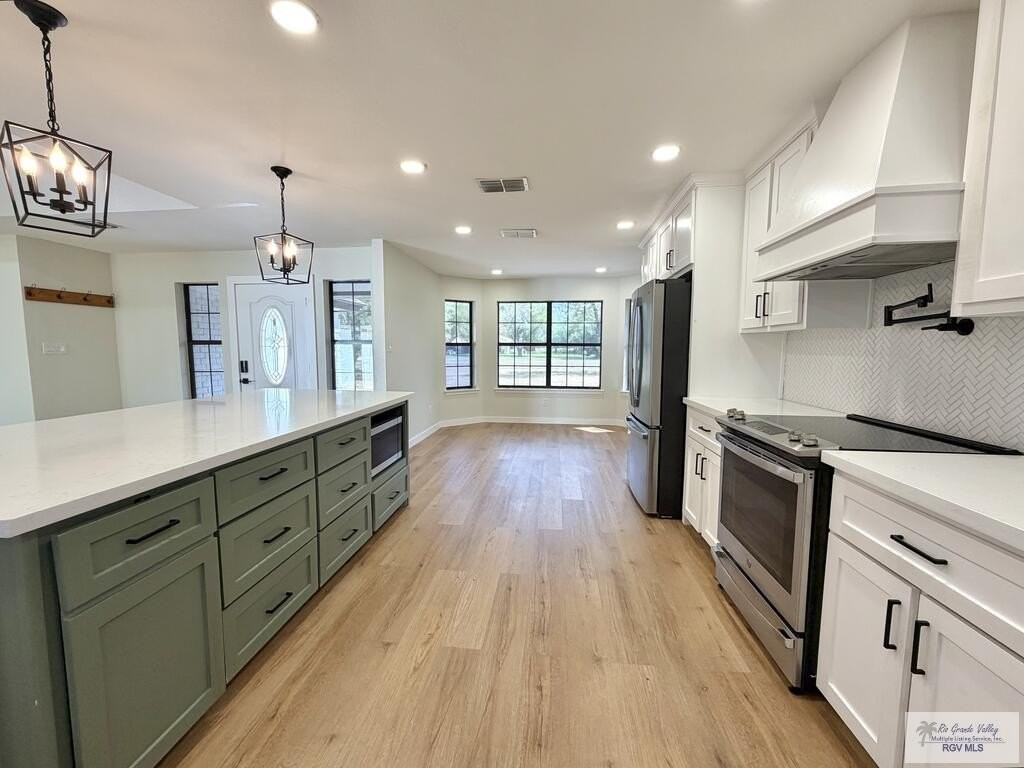 35059 Anaqua Dr - Photo 6 of 33