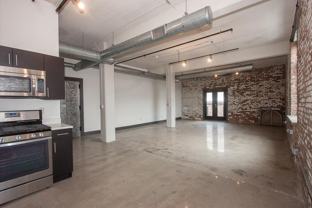 190 Christopher Columbus Dr #3B - Photo 1 of 1