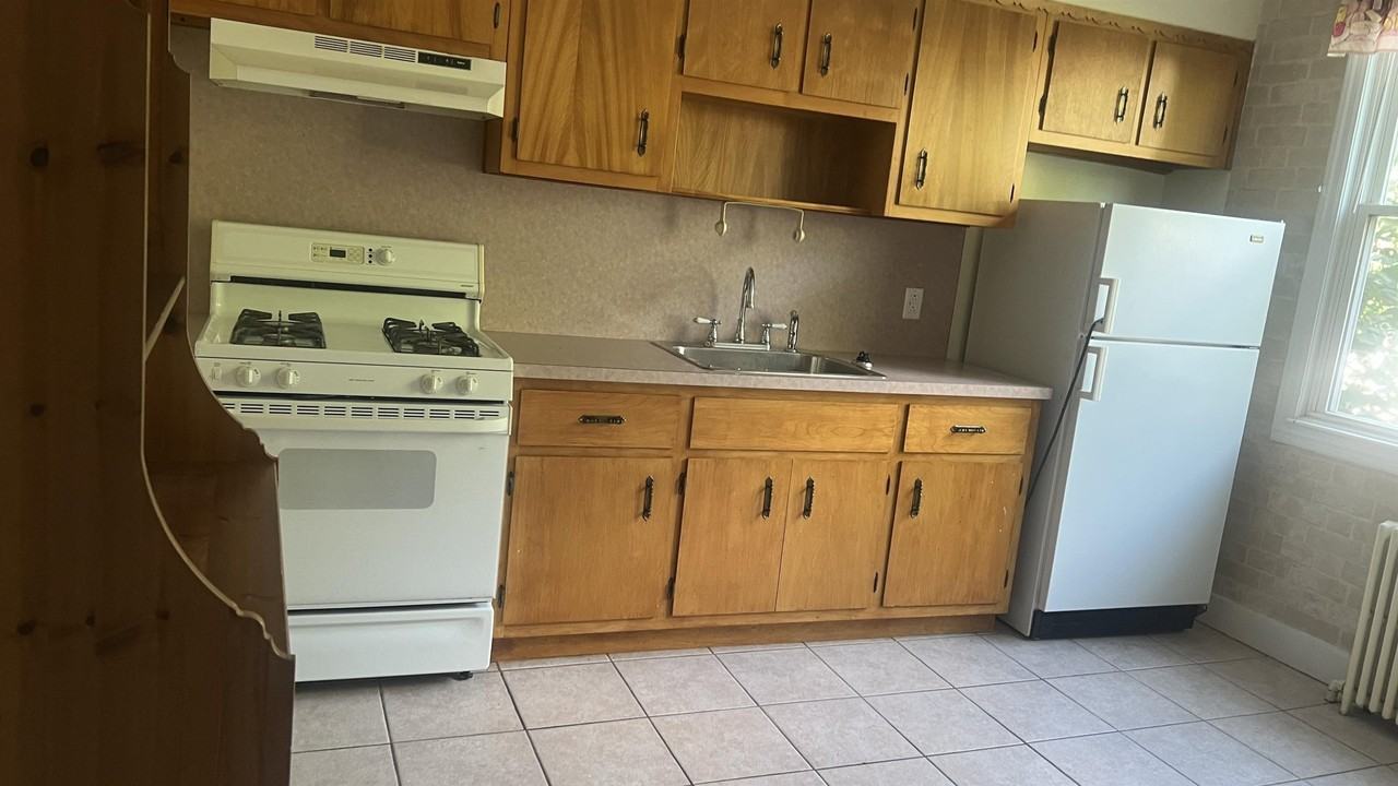 31 W 48th St #1 - Photo 5 of 19