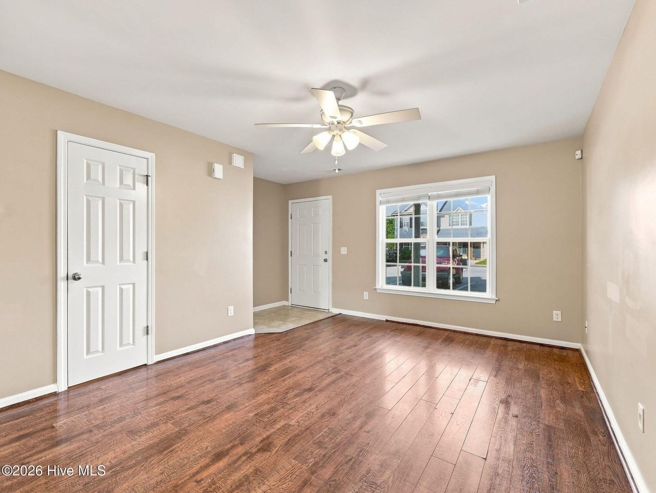 419 Caldwell Loop - Photo 4 of 26