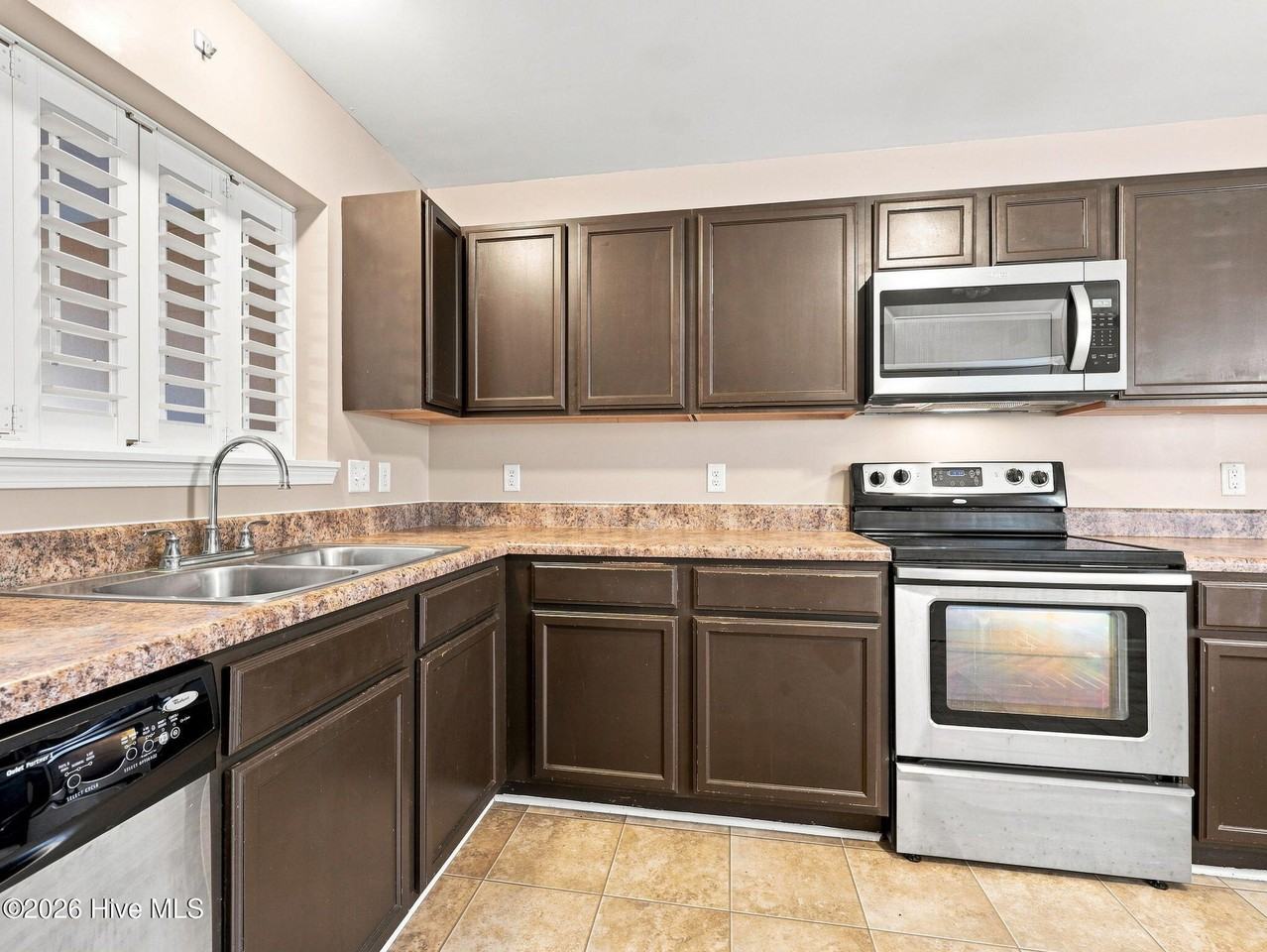 419 Caldwell Loop - Photo 5 of 26