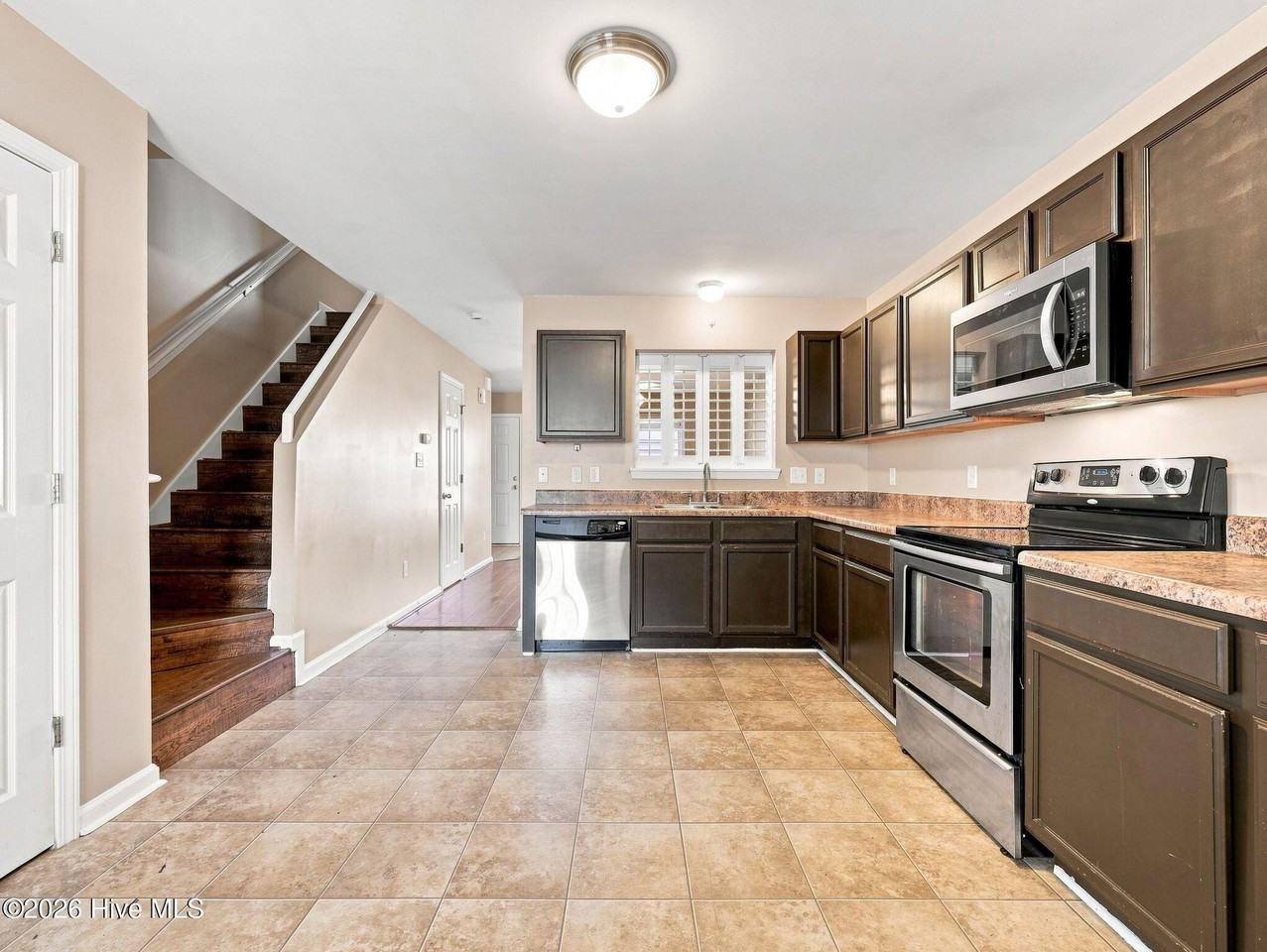 419 Caldwell Loop - Photo 7 of 26