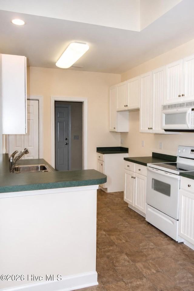 1308 Arbor Ridge Way - Photo 4 of 17
