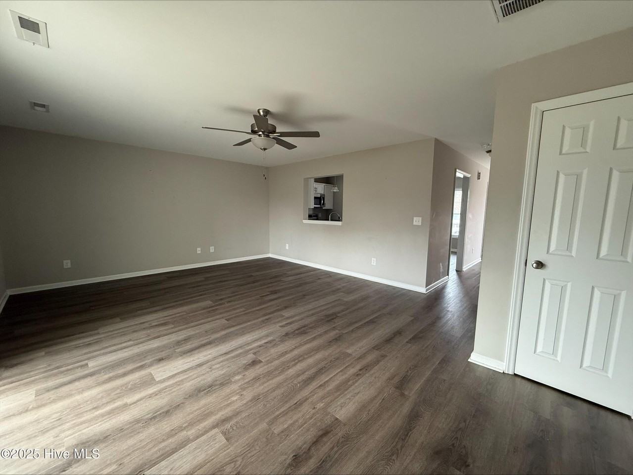 3953 Sedona Dr #B - Photo 6 of 10