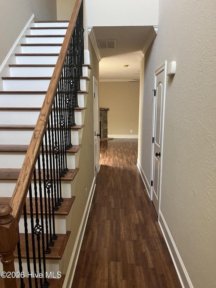 1855 Cambria Dr #A - Photo 2 of 12