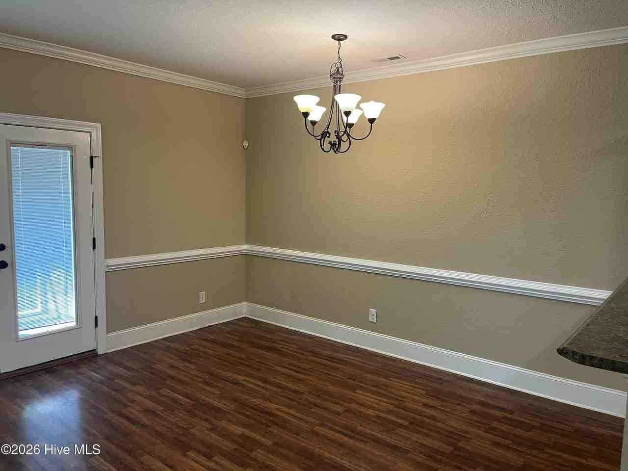 1855 Cambria Dr #A - Photo 4 of 12
