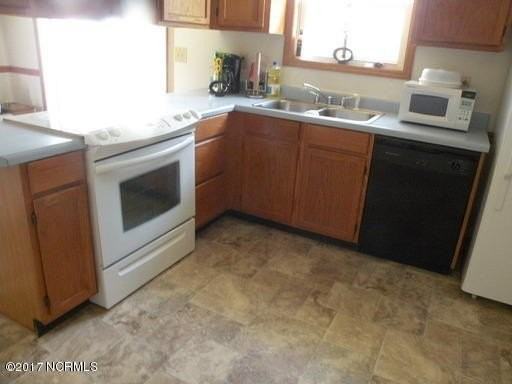 512 Cougar Pl - Photo 3 of 7