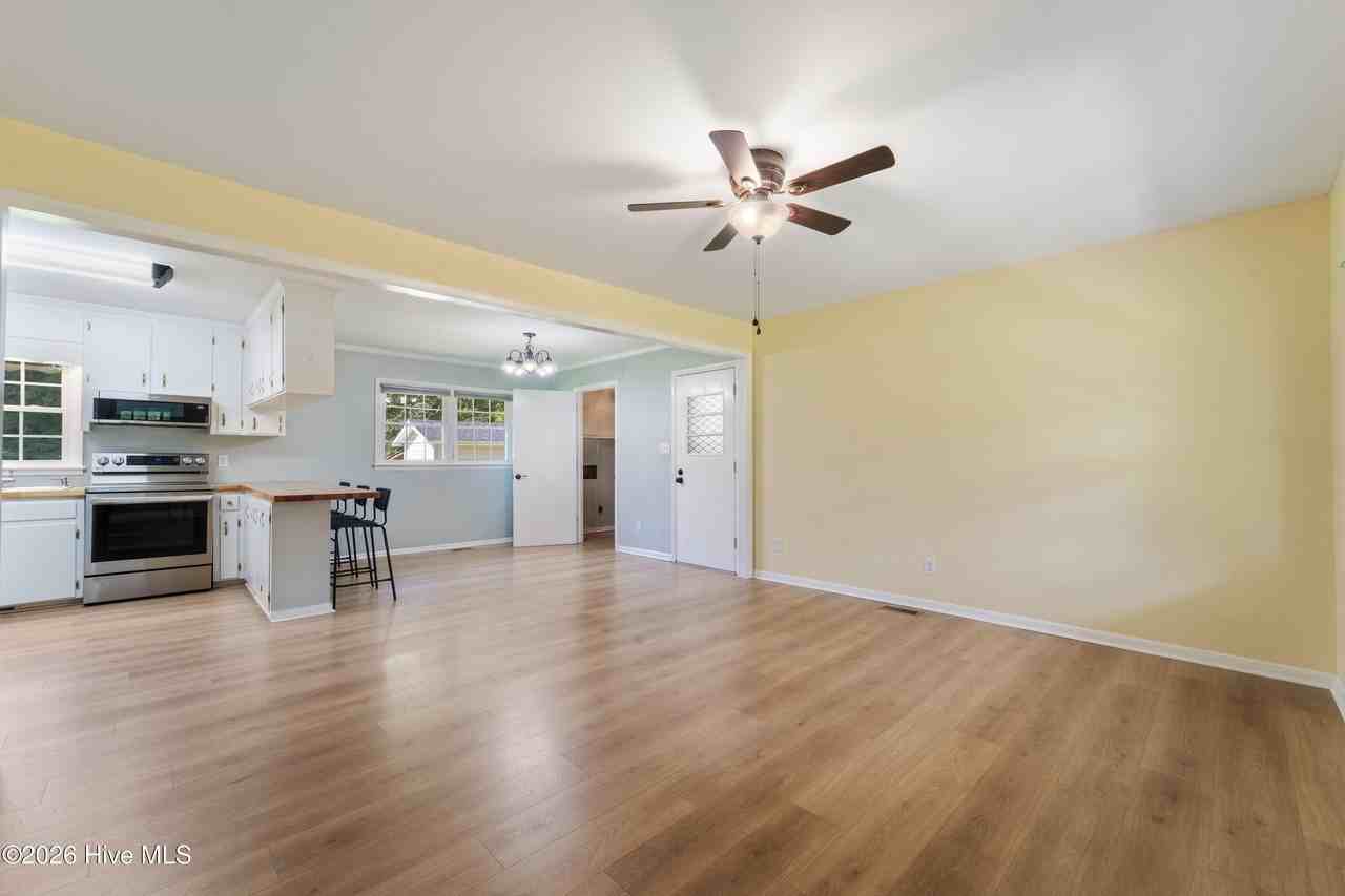 171 Trott Rd - Photo 3 of 20