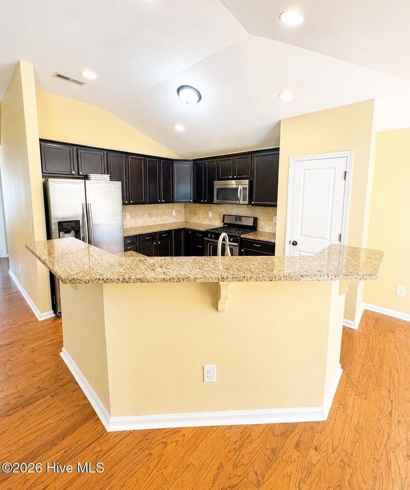 3628 Thornbrook Dr - Photo 7 of 24
