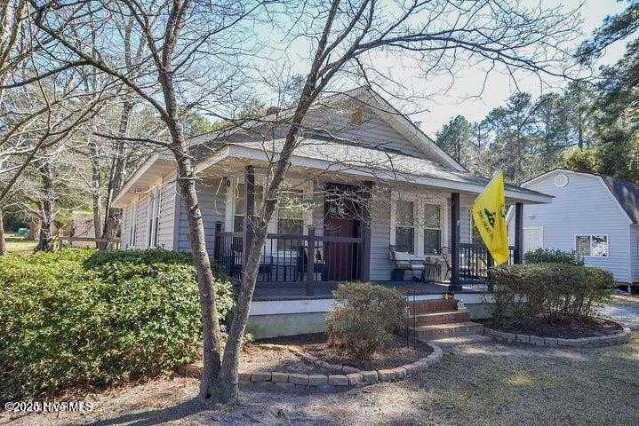 1435 N Ridge St - Photo 3 of 27