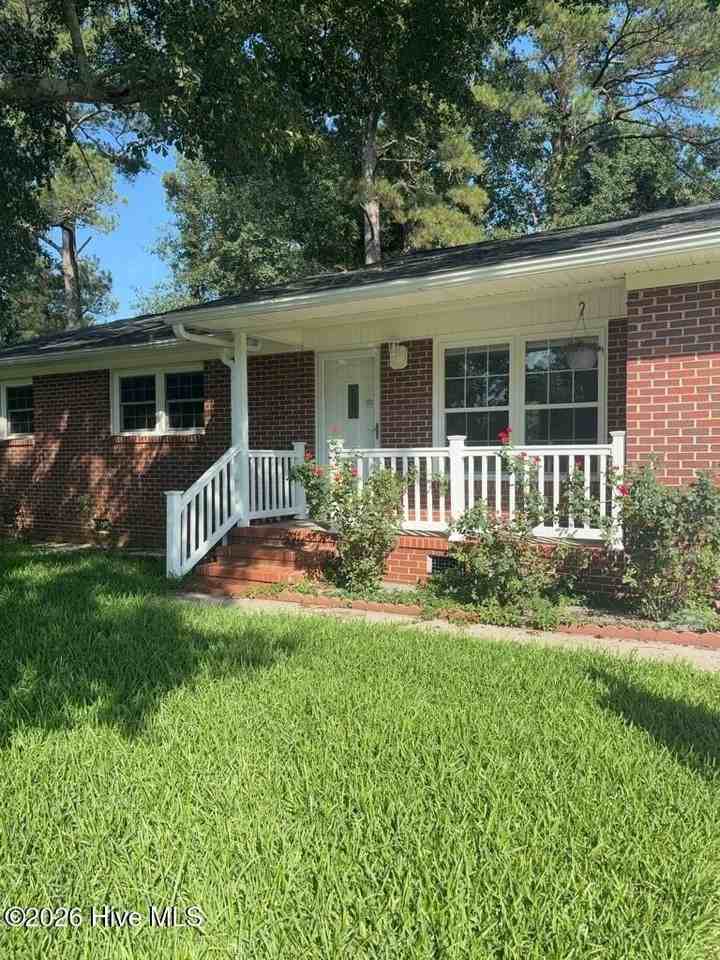 2530 Country Club Rd