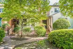 185 S Ashe St - Photo 1 of 1