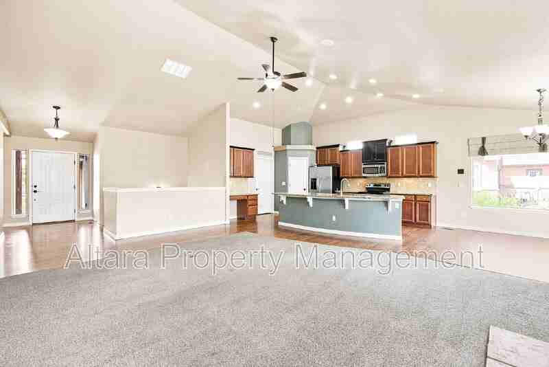 7183 Cottonwood Tree Dr - Photo 4 of 23
