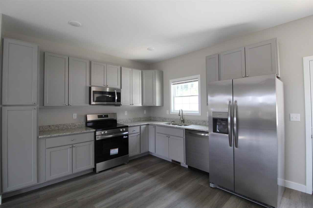 Willowstone Ct - Photo 2 of 18