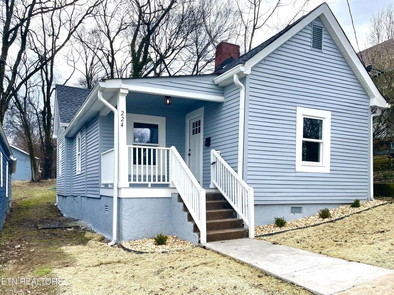 224 Leonard Pl - Photo 2 of 20