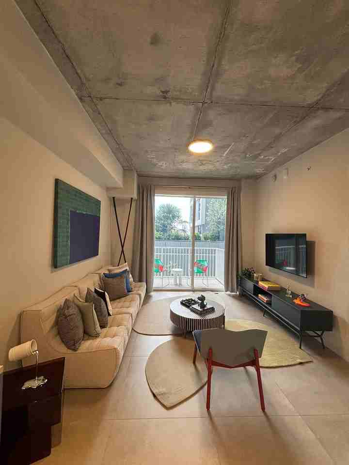 160 Northwest 30th Street #A2 - Photo 2 of 10