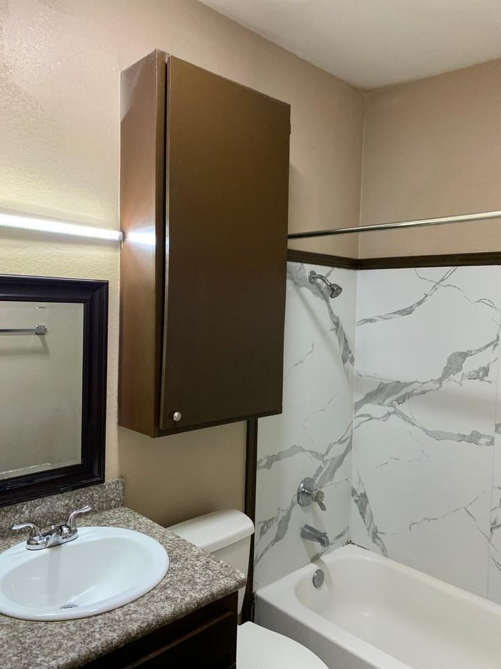 226 Cherry St #15 - Photo 4 of 7
