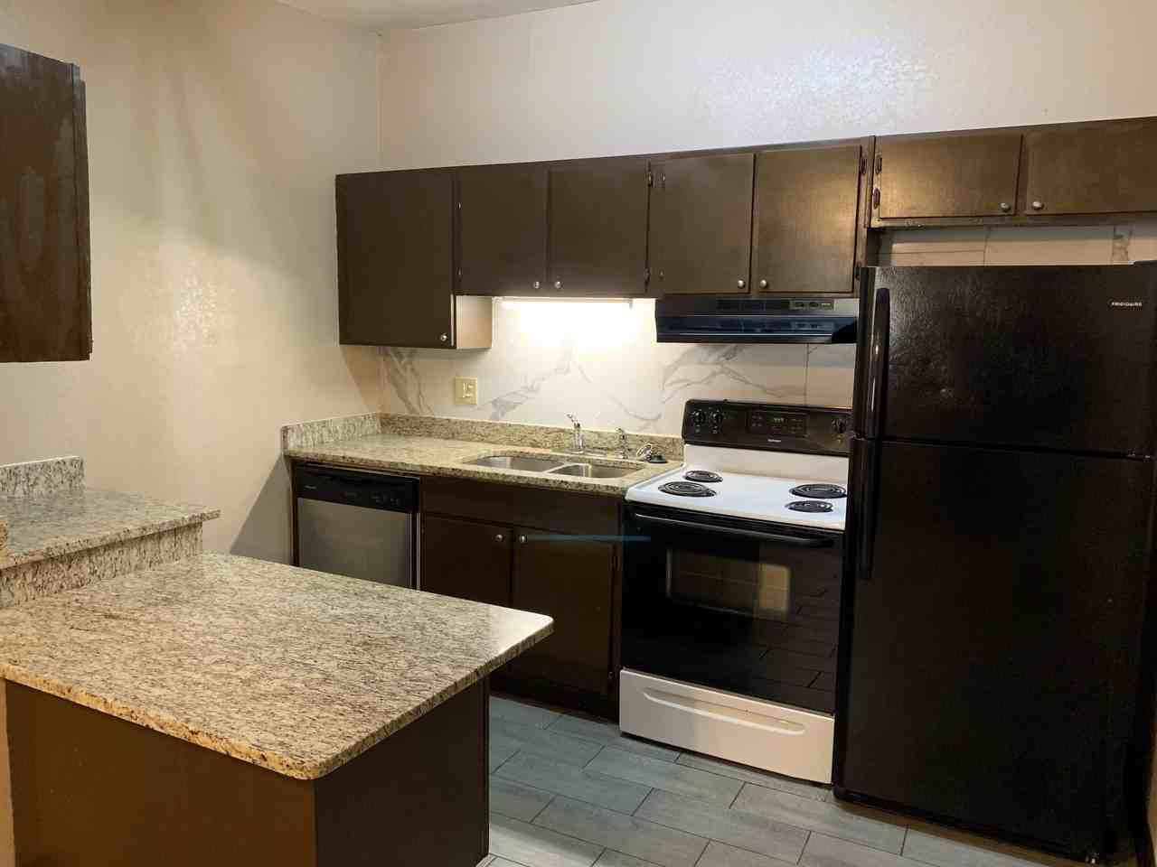 226 Cherry St #15 - Photo 5 of 7