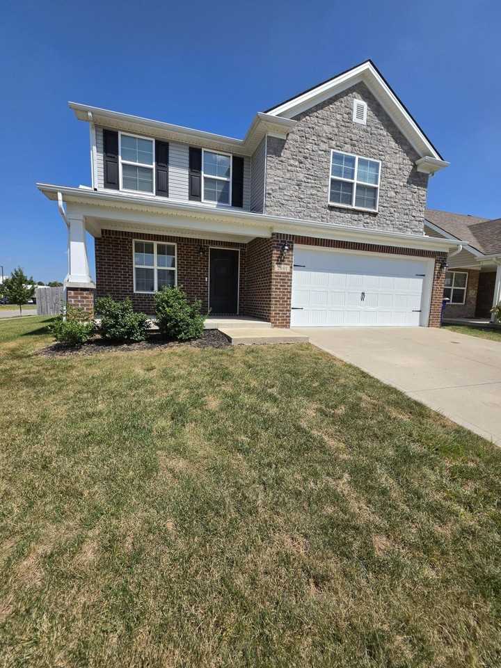 2601 Hailey Rose Way - Photo 2 of 20
