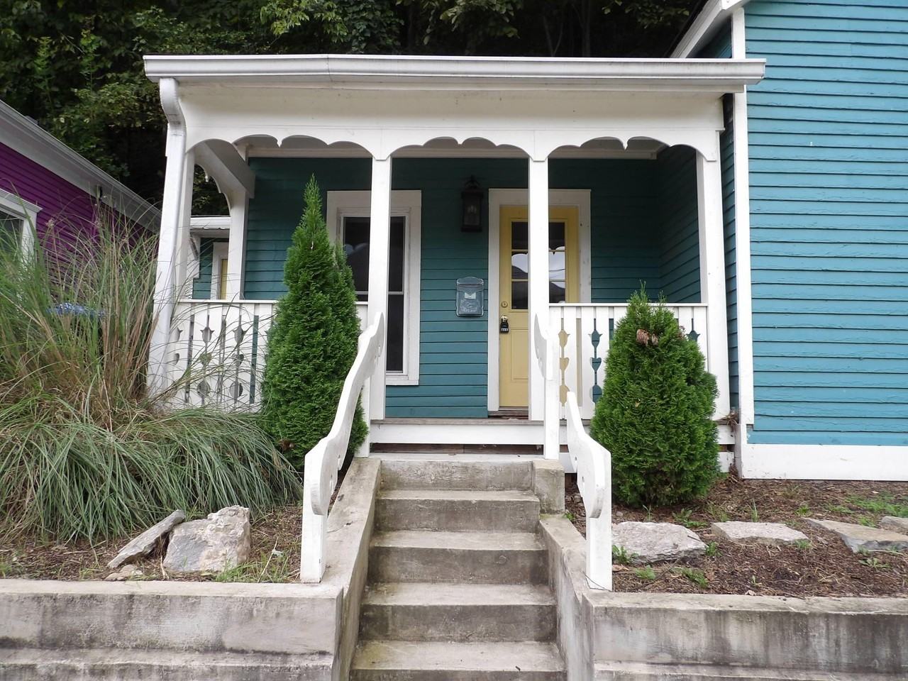 611 Taylor Ave - Photo 3 of 45