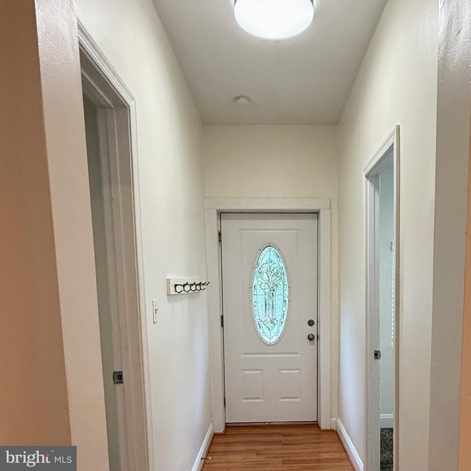 862 Birch Trl - Photo 2 of 16