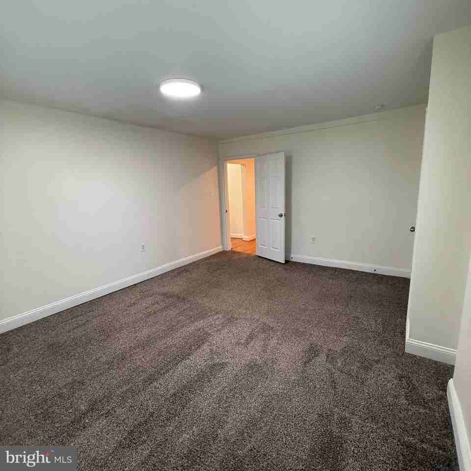 862 Birch Trl - Photo 4 of 16