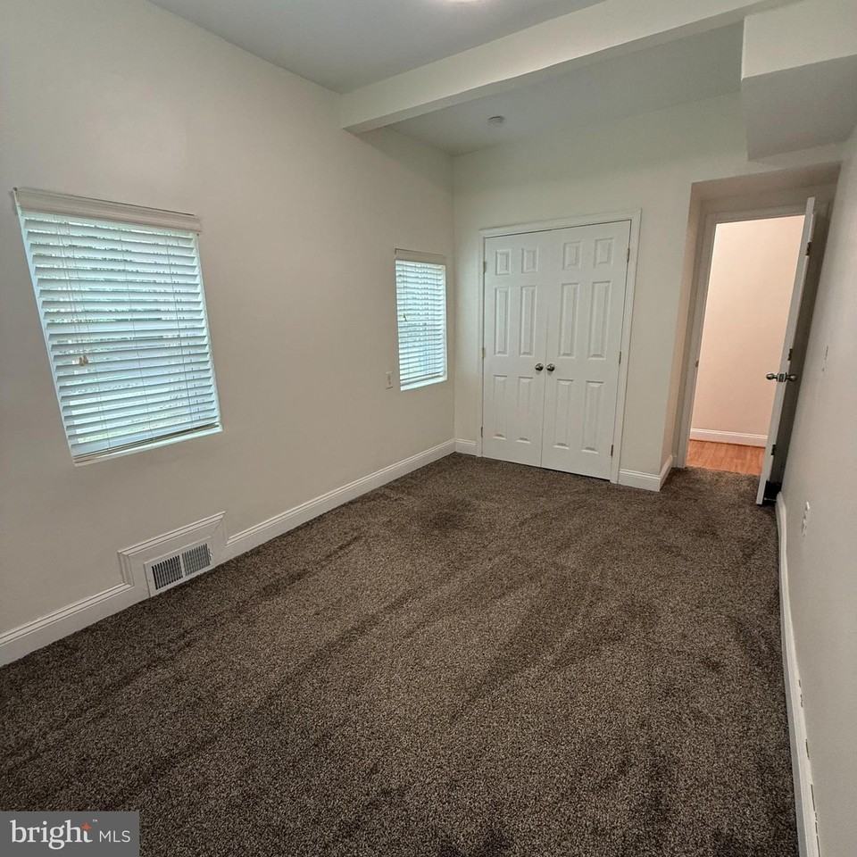 862 Birch Trl - Photo 5 of 16