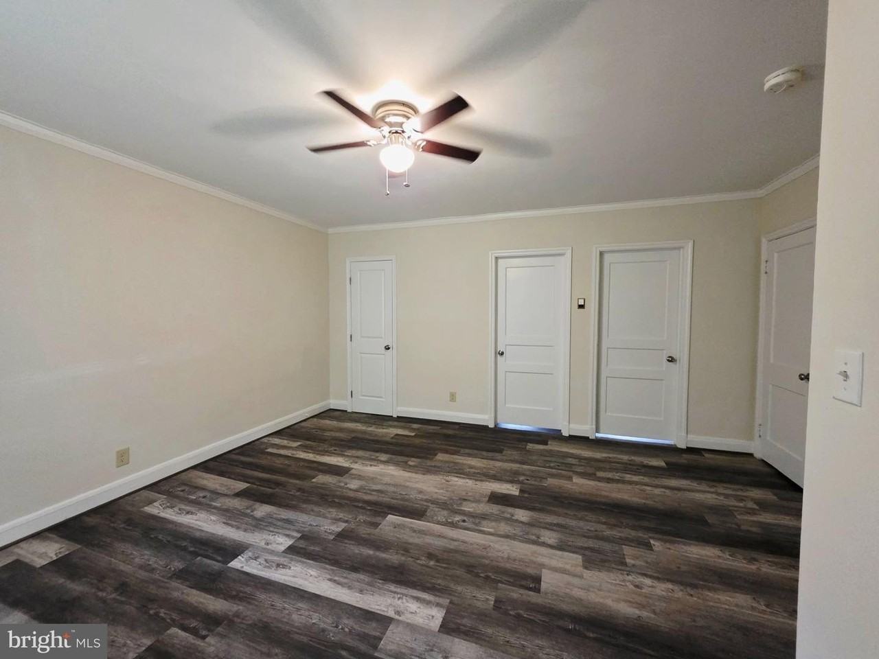 1509 N Decker Ave - Photo 3 of 20