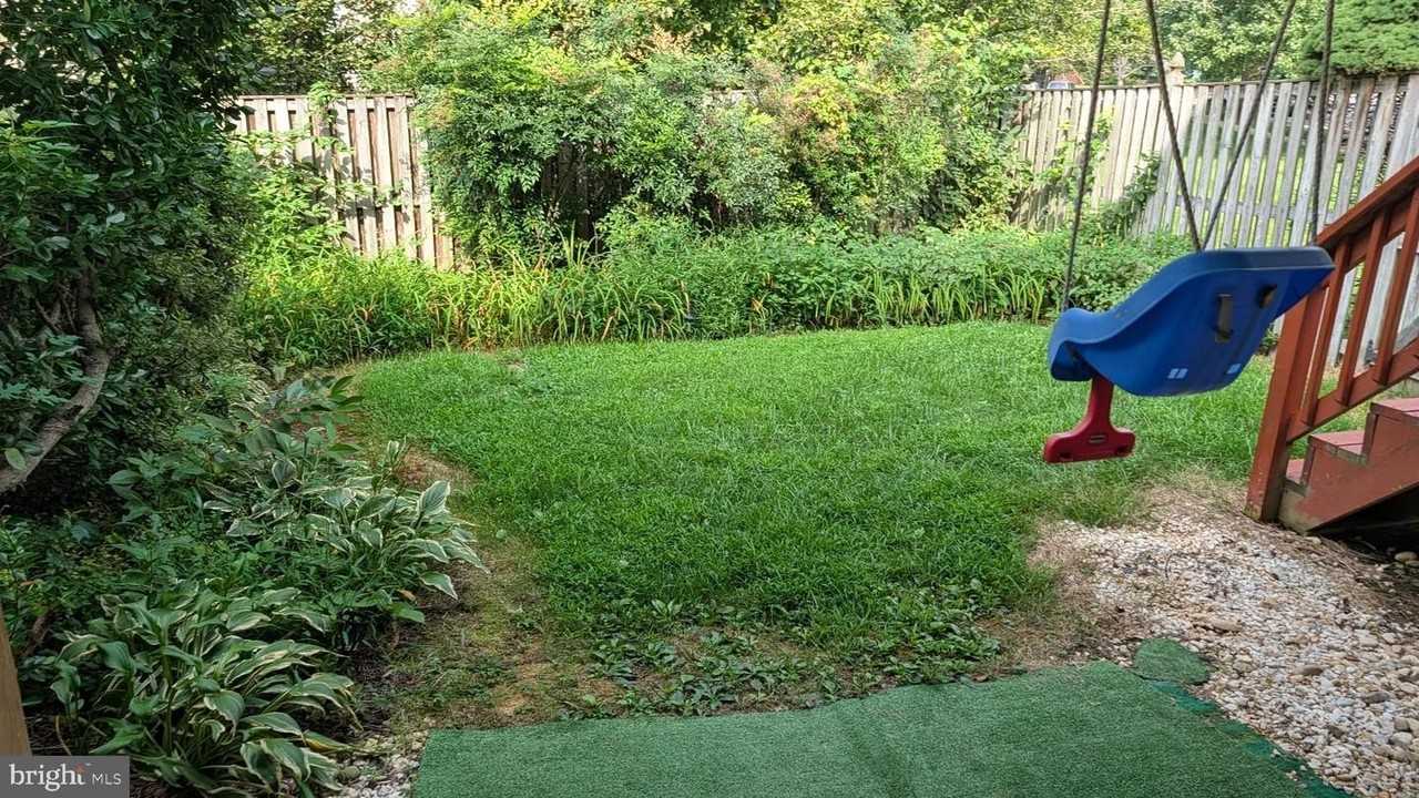 6400 Pound Apple Ct - Photo 5 of 28