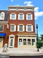 featured image of 324 TOP FLOOR MAIN ST