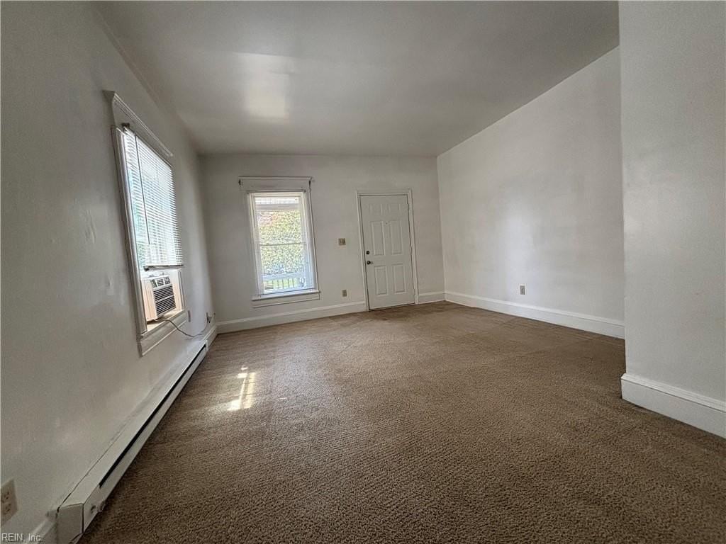 714 Thayor St - Photo 5 of 16