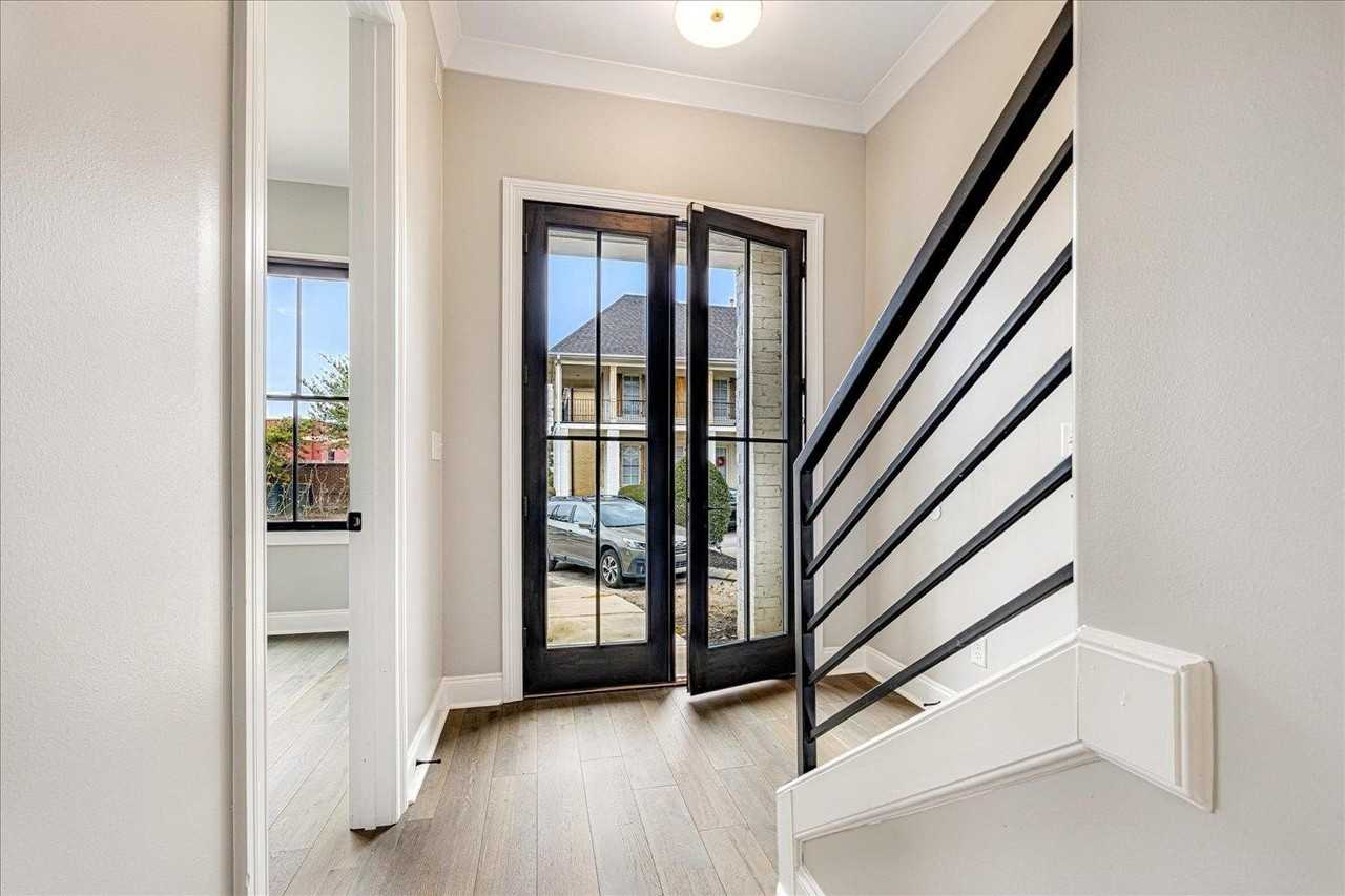93 Toulouse St - Photo 6 of 35