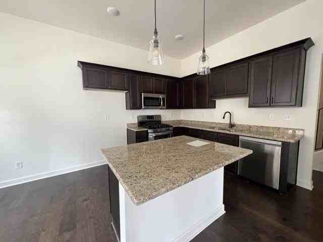 8373 Everly Meadows Dr - Photo 3 of 14