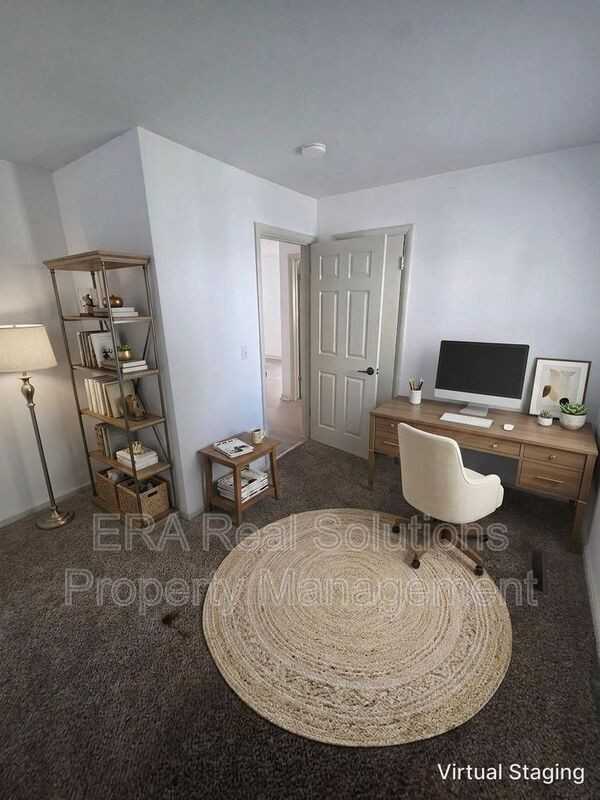 329 S Weyant Ave - Photo 4 of 28