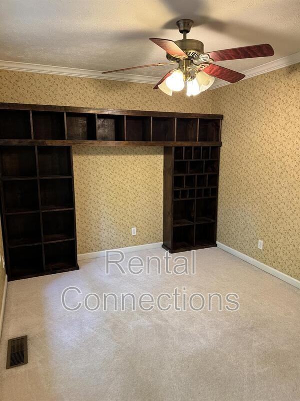18649 Boundary Rd - Photo 7 of 17