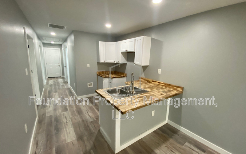 1378 Eloise Rd - Photo 5 of 22
