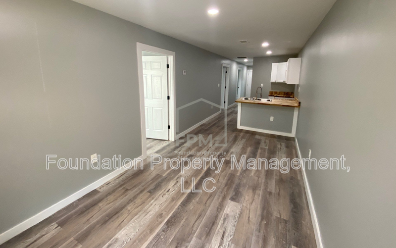 1378 Eloise Rd - Photo 7 of 22