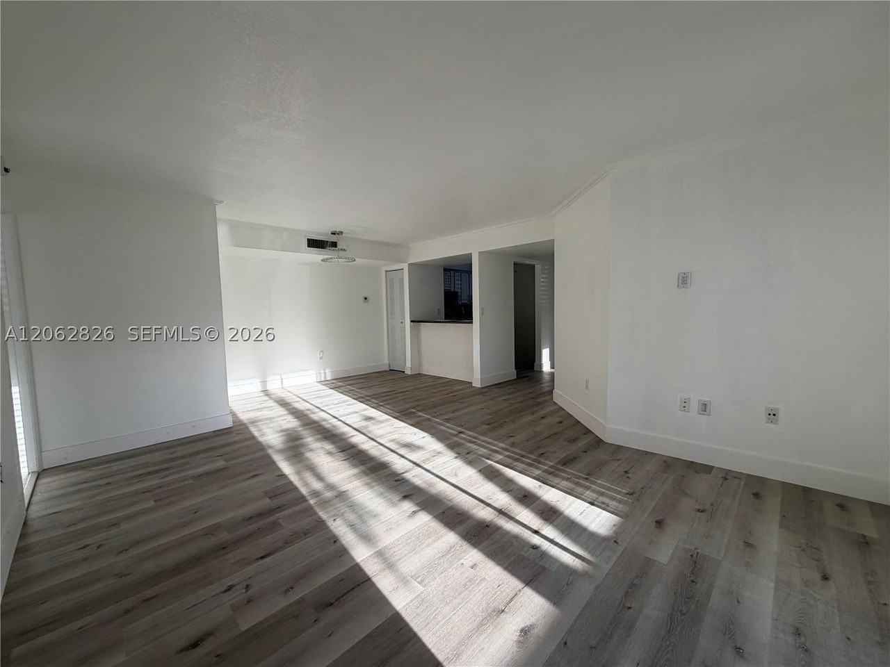 20681 Ne 4th Pl #101 - Photo 3 of 17